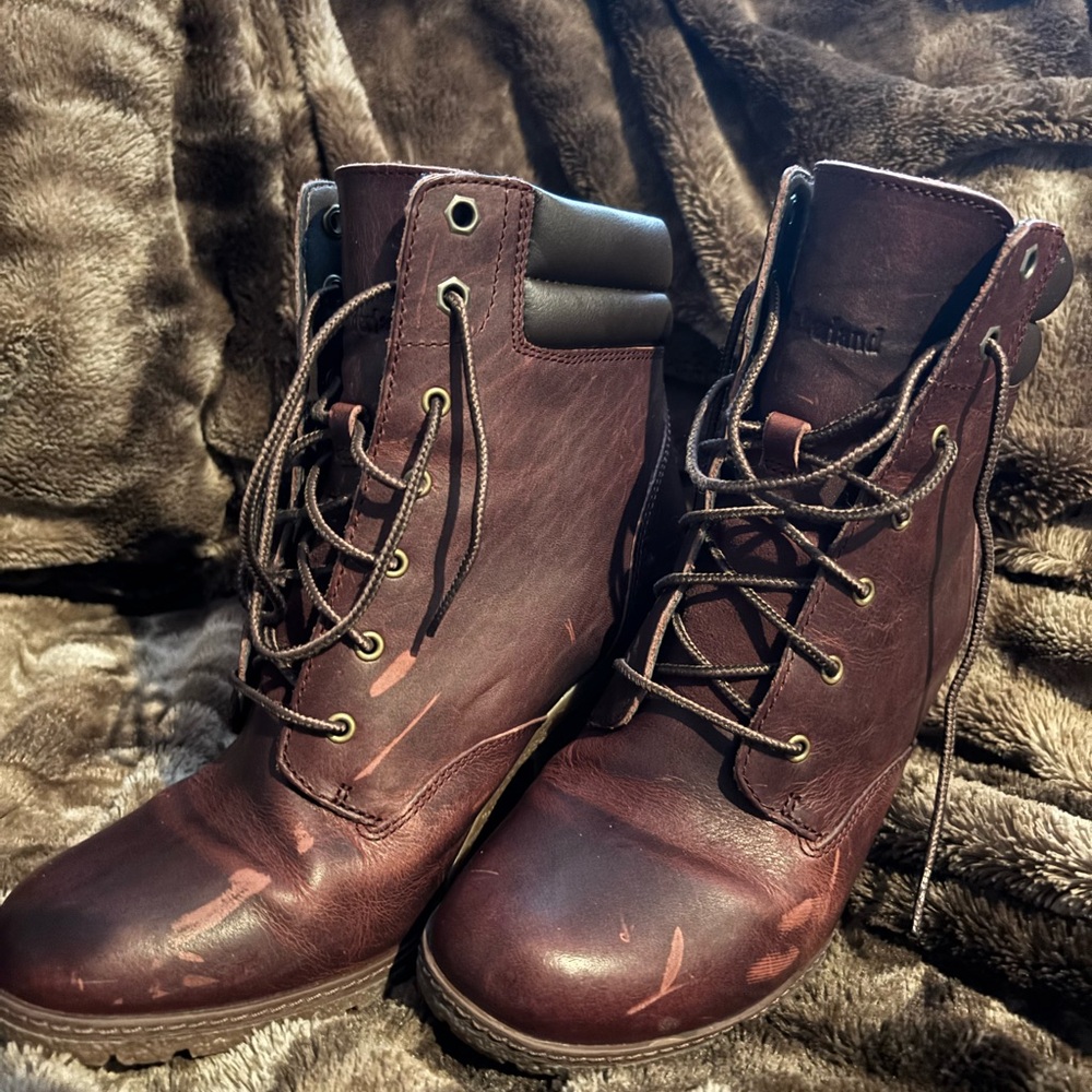 Timberland Burgundy Leather Combat Boots Lace-Up